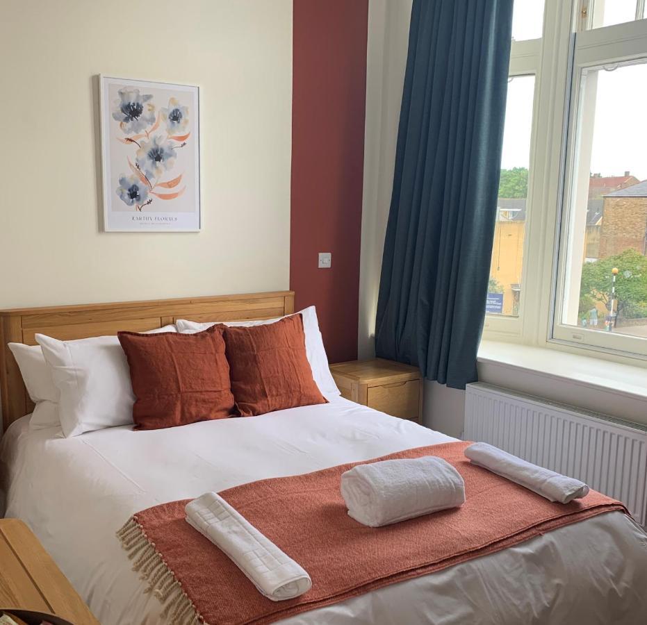 The Fox & Hounds Hotel London Eksteriør billede